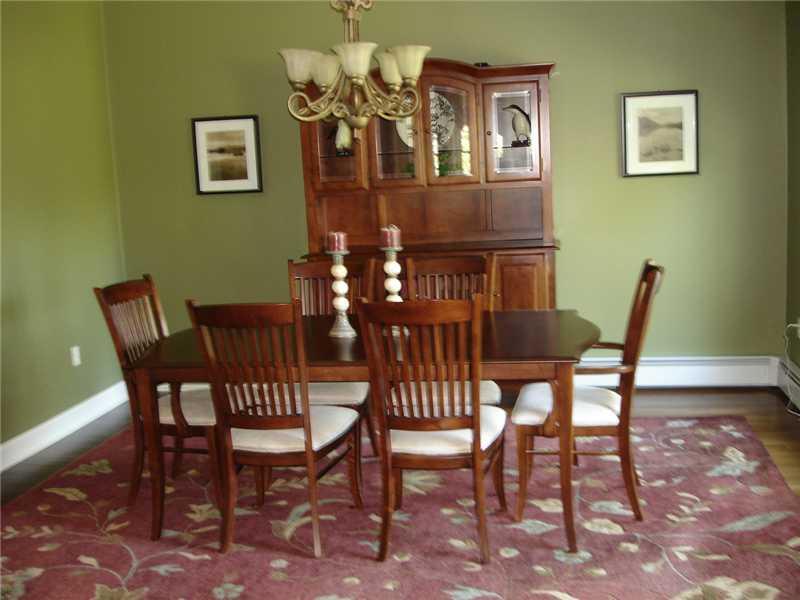 43 Emerald Drive Hampden, ME 04444 - Photo 11 of 32 Dining Room.