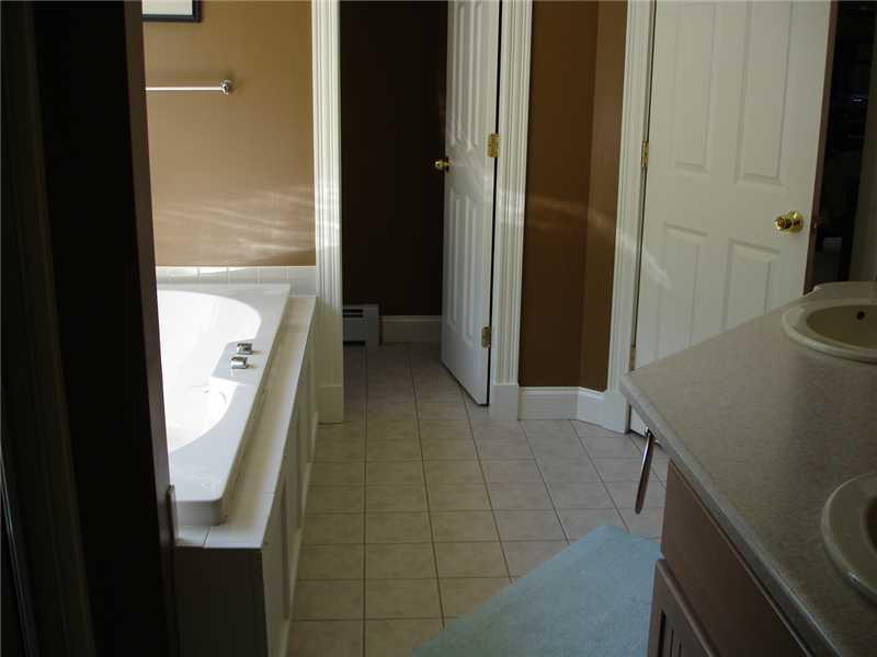 43 Emerald Drive Hampden, ME 04444 - Photo 23 of 32 Bathroom.