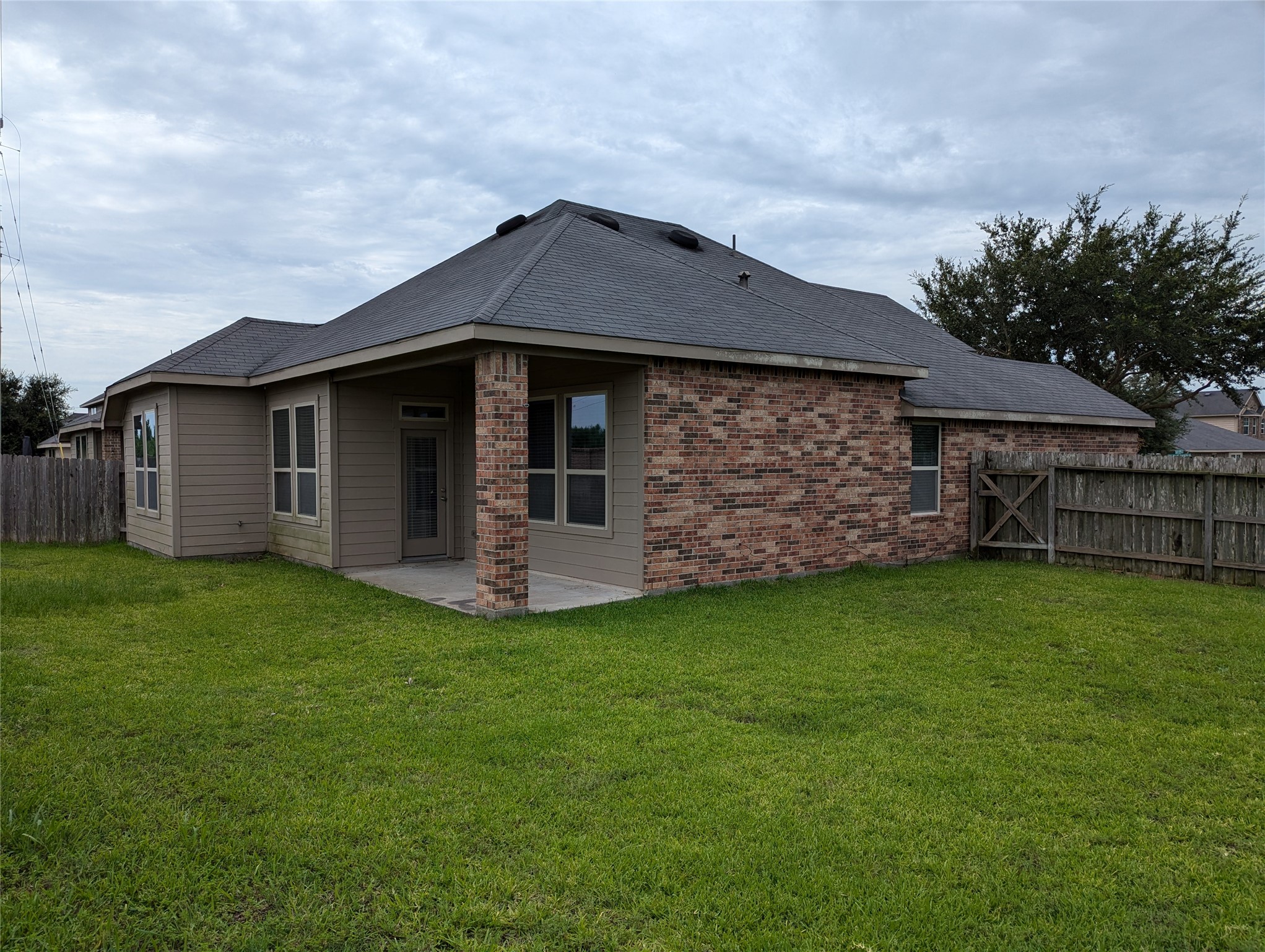 8041 Silent Deep Drive Rosenberg, TX 77469 - Photo 24 of 24 Easy-Care Backyard Oasis