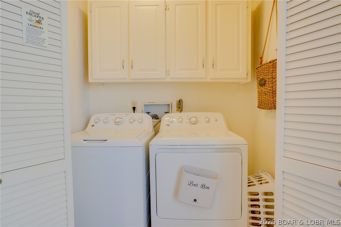 775 Winn Road, Unit 4L Osage Beach, MO 65065 - Photo 15 of 39 Washer/dryer