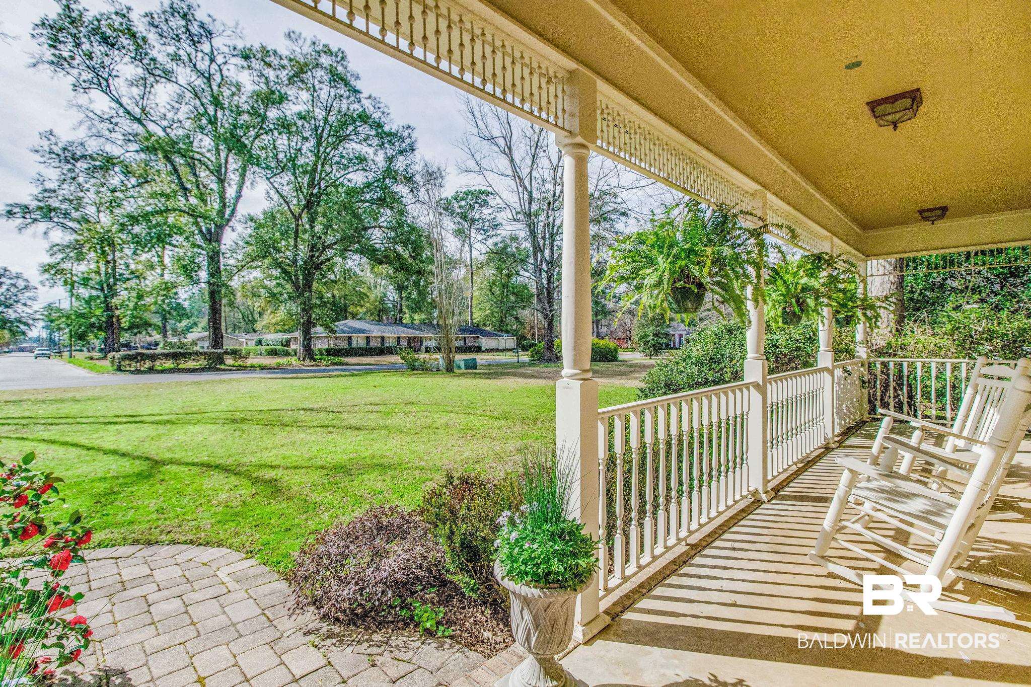 404 Wilson Street Brewton, AL 36426 - Photo 6 of 46
