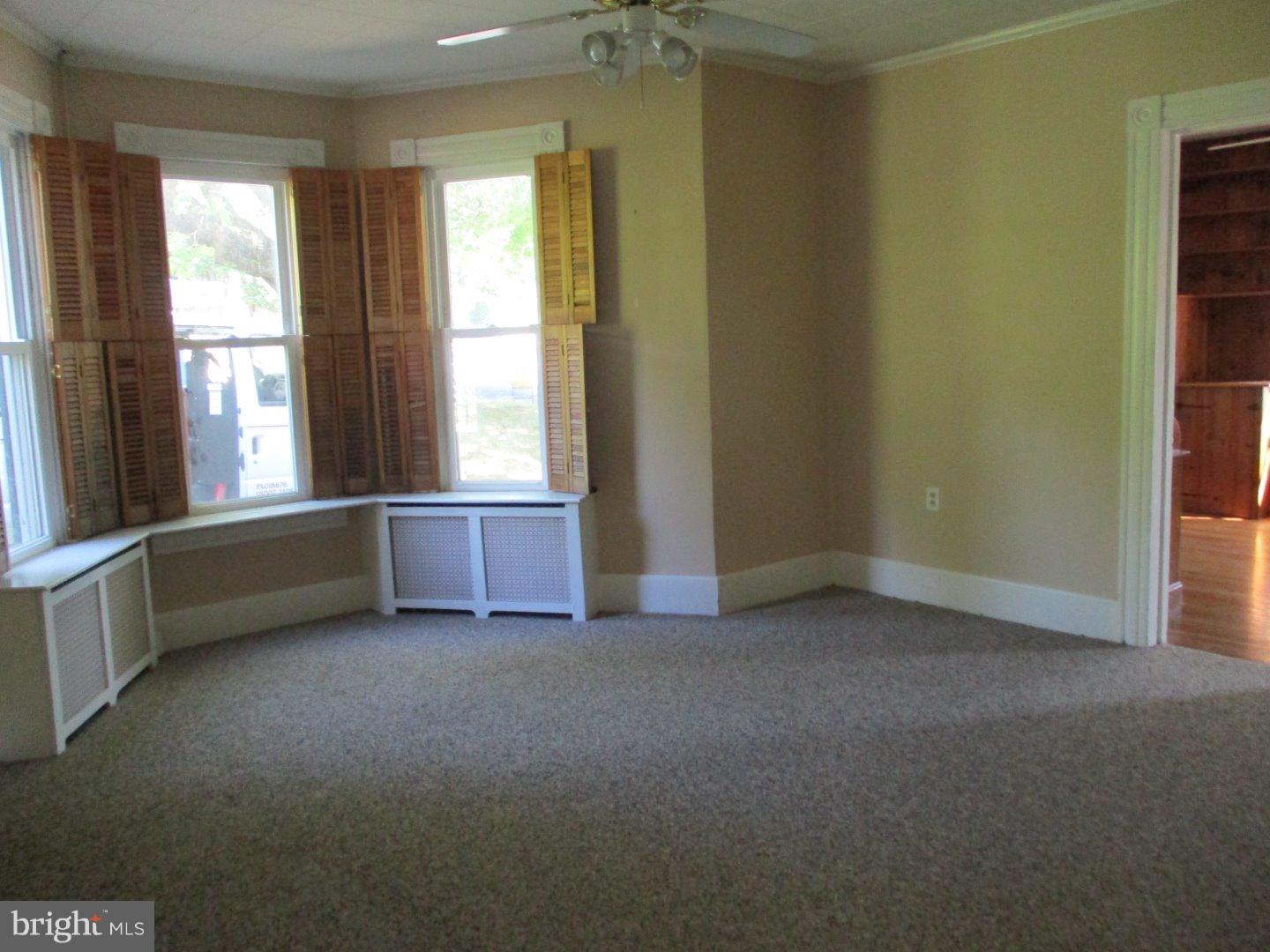 3379 Oley Turnpike Road Reading, PA 19606 - Photo 4 of 10 Gallery Image 4
