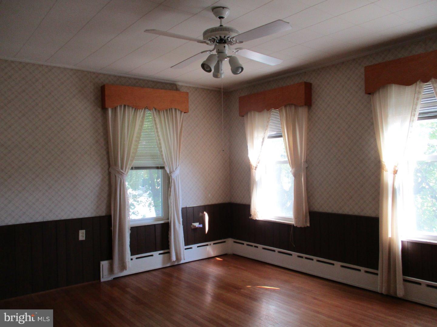 3379 Oley Turnpike Road Reading, PA 19606 - Photo 7 of 10 Gallery Image 7
