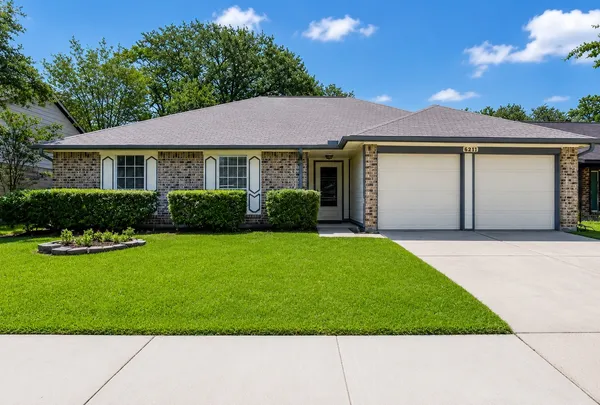 $1,895 | 5211 Rivertree Lane, Spring, TX 77379