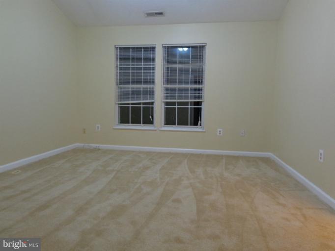 Bedroom (Master)