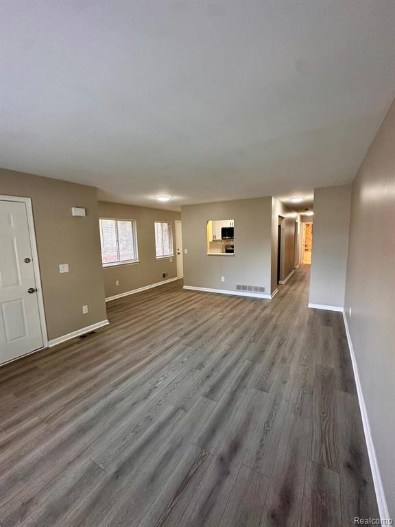 406 North Alice Avenue Rochester, MI 48307 - Photo 5 of 19