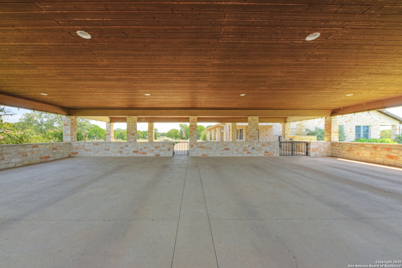 9560 Old Colony Line Road Dale, TX 78616 - Photo 8 of 41