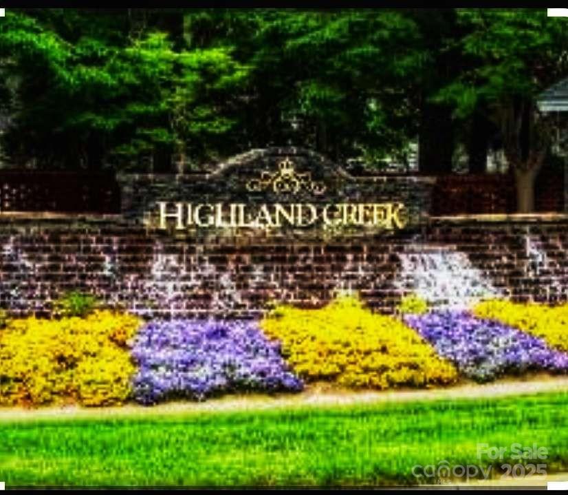 7828 Dunoon Lane Charlotte, NC 28269 - Photo 36 of 39 a view of swimming pool with a yard