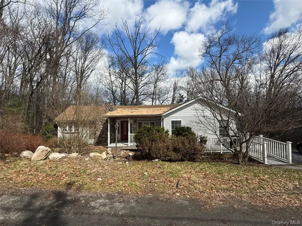 $1,500 | 14 Arbutus Trail, Wurtsboro, NY 12790