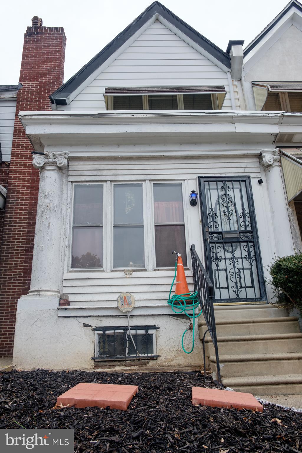 1235 Marlyn Road Philadelphia, PA 19151 - Photo 1 of 14 Gallery Image 1