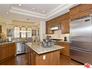 23963 De Ville Way Malibu, CA 90265 - Photo 11 of 34