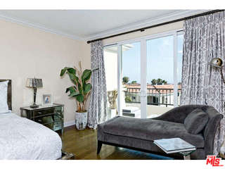 23963 De Ville Way Malibu, CA 90265 - Photo 18 of 34