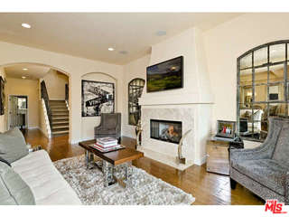 23963 De Ville Way Malibu, CA 90265 - Photo 3 of 34