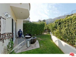 23963 De Ville Way Malibu, CA 90265 - Photo 31 of 34