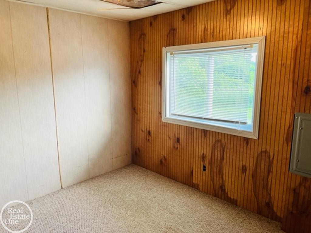12590 Yale Road Yale, MI 48097 - Photo 15 of 22 50082142-14.JPG