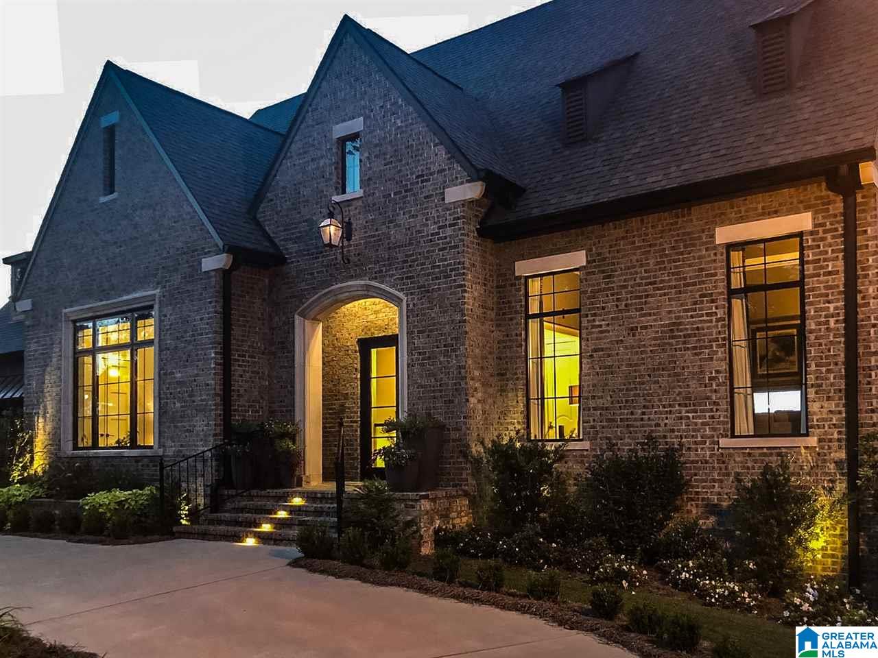 5008 Altamont Road South Birmingham, AL 35222 - Photo 7 of 50