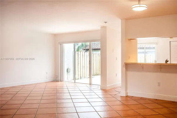 $2,500 | 7523 Southwest 109th Avenue, Miami, FL 33173