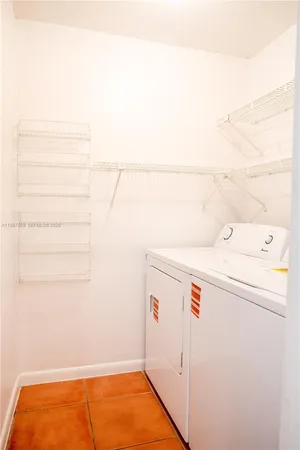 $2,500 | 7523 Southwest 109th Avenue, Miami, FL 33173