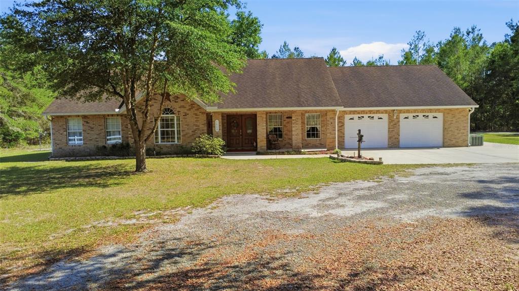 1640 Red Dog Road De Leon Springs, FL 32130 - Photo 6 of 58
