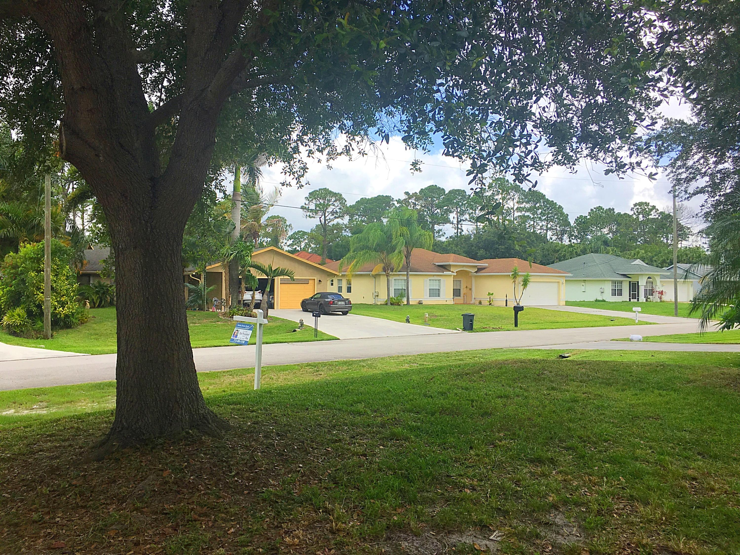 2625 Southwest Ace Road Port St. Lucie, FL 34953 - Photo 12 of 24 IMG_0887