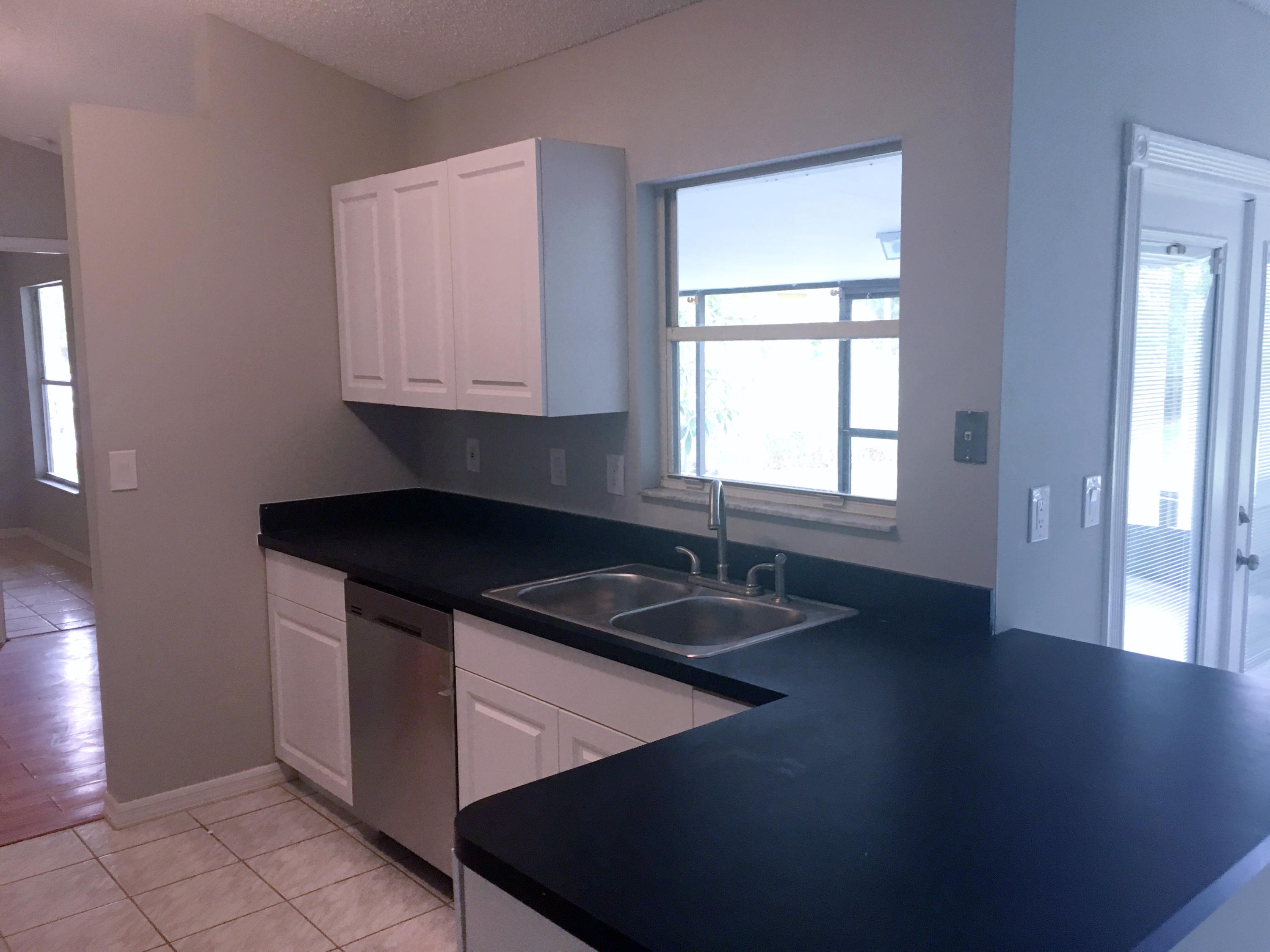 2625 Southwest Ace Road Port St. Lucie, FL 34953 - Photo 16 of 24 IMG_0868