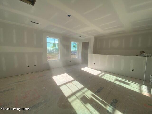 8418 Gateway Run Road Louisville, KY 40229 - Photo 2 of 10 7