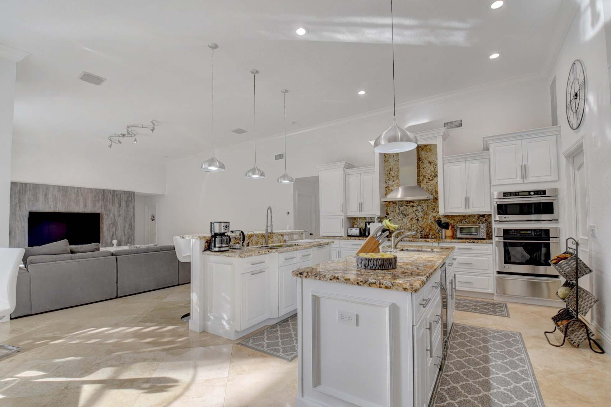10927 Bal Harbor Drive Boca Raton, FL 33498 - Photo 16 of 72 20_dsc_4135_6_7_8_9