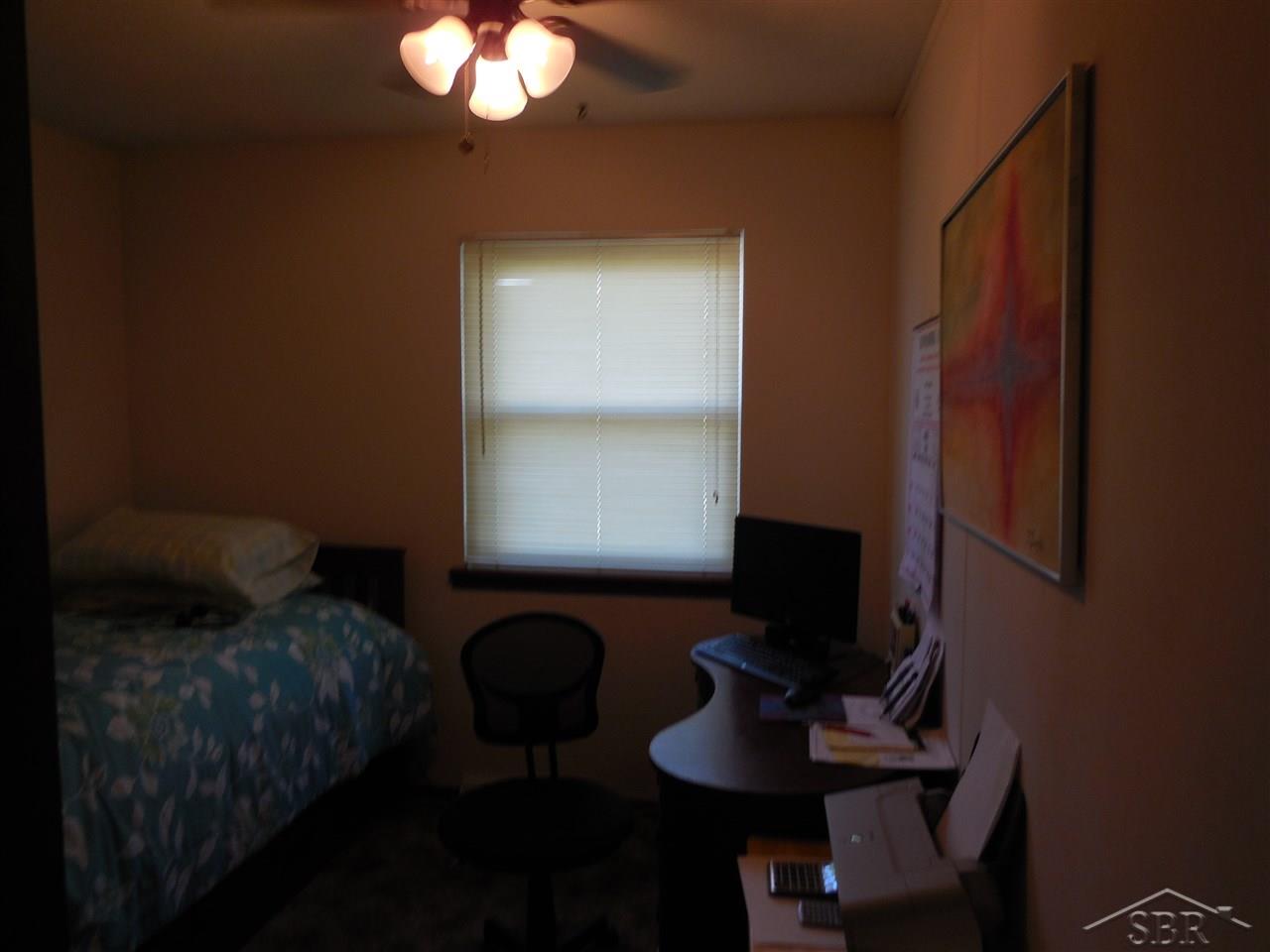 8212 Ohern Road Saginaw, MI 48609 - Photo 23 of 50 31366493-22.JPG