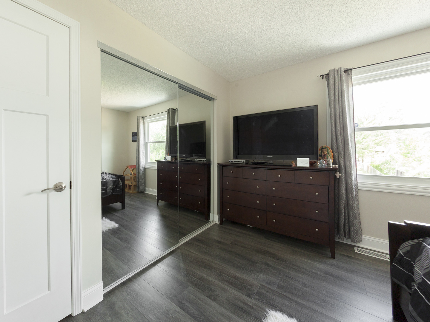 1870 Wright Lane Hanover Park, IL 60133 - Photo 22 of 38