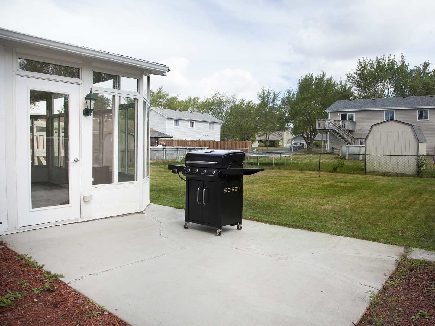 1870 Wright Lane Hanover Park, IL 60133 - Photo 33 of 38