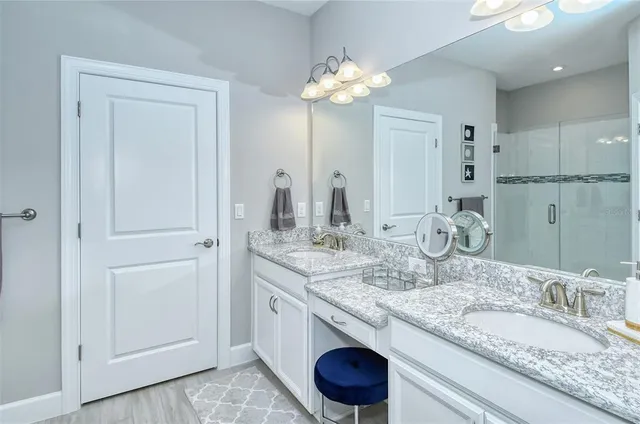 $5,500 | 4708 Motta Court, Bradenton, FL 34211