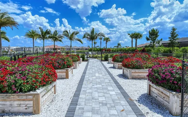 $5,500 | 4708 Motta Court, Bradenton, FL 34211