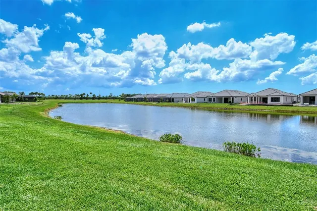 $5,500 | 4708 Motta Court, Bradenton, FL 34211