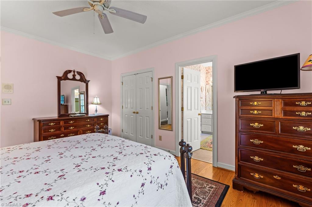 913 Flicker Lane High Point, NC 27262 - Photo 20 of 42