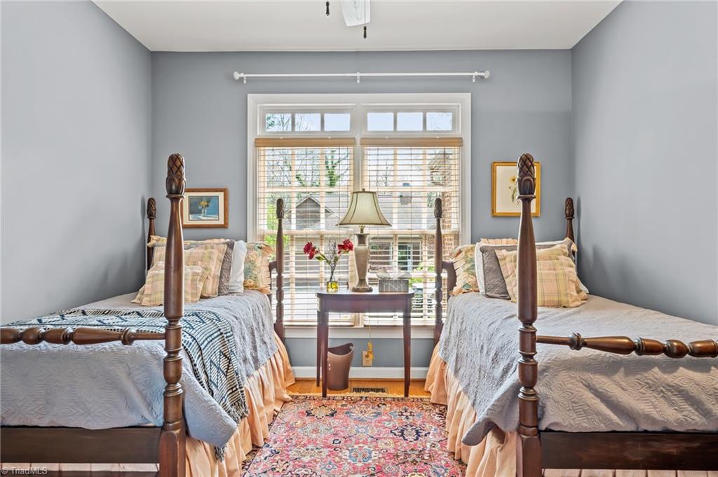 913 Flicker Lane High Point, NC 27262 - Photo 24 of 42