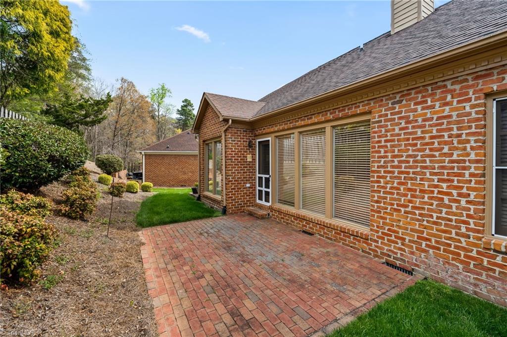 913 Flicker Lane High Point, NC 27262 - Photo 32 of 42