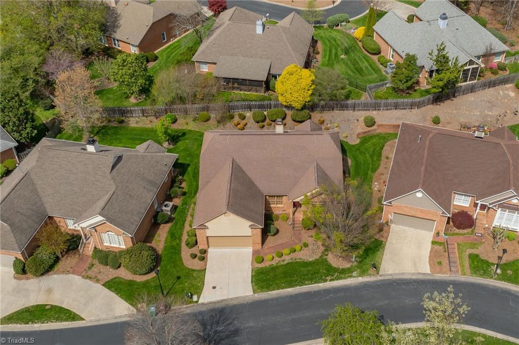 913 Flicker Lane High Point, NC 27262 - Photo 35 of 42