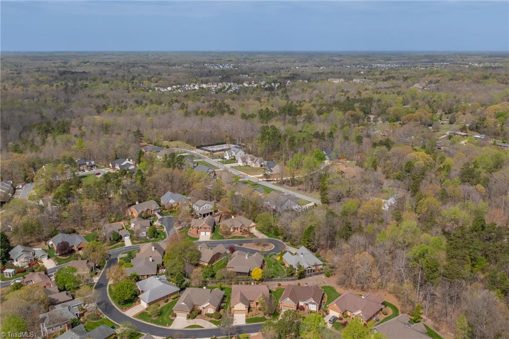 913 Flicker Lane High Point, NC 27262 - Photo 40 of 42
