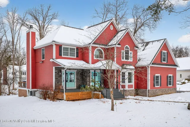 $875,000 | 30 Alison Court, Kingston, NY 12401