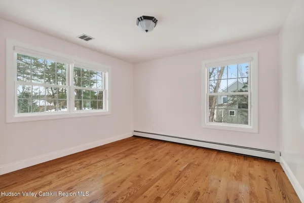 $875,000 | 30 Alison Court, Kingston, NY 12401