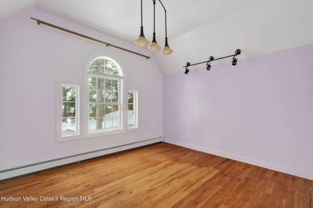 $875,000 | 30 Alison Court, Kingston, NY 12401