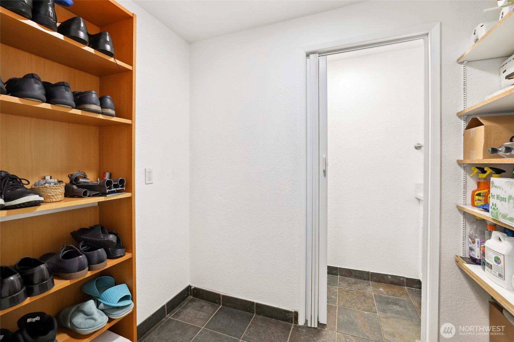 30831 13th Place South, Unit 13 Federal Way, WA 98003 - Photo 24 of 38 a room with storage and utility