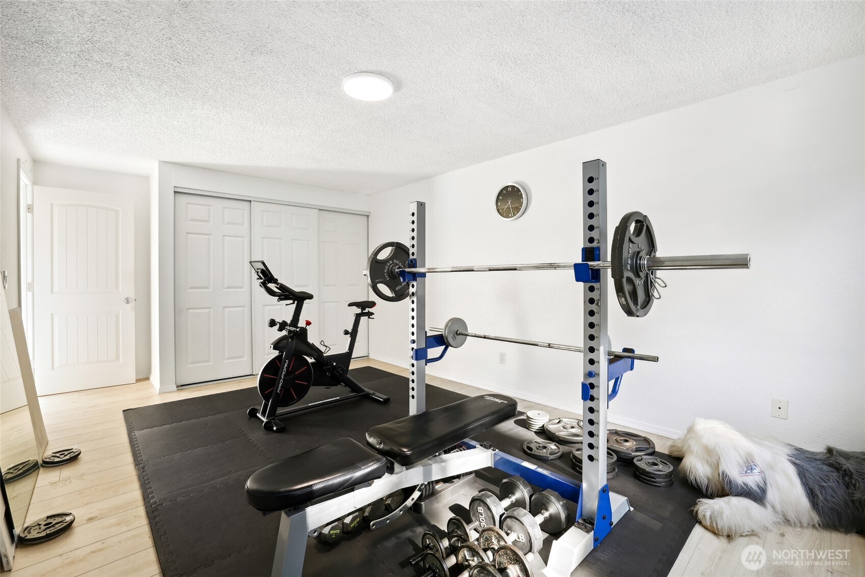 30831 13th Place South, Unit 13 Federal Way, WA 98003 - Photo 26 of 38 a view of a workspace with furniture and a window