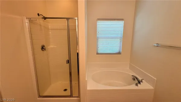 $2,295 | 8127 Winterfell Place, Las Vegas, NV 89166