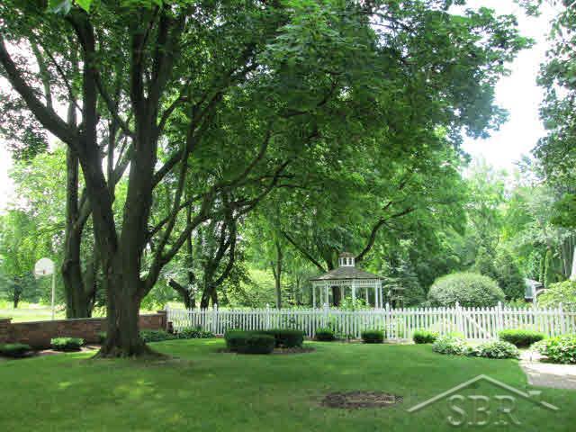 4493 Warren Street Bridgeport, MI 48722 - Photo 28 of 35 20362616-27.JPG