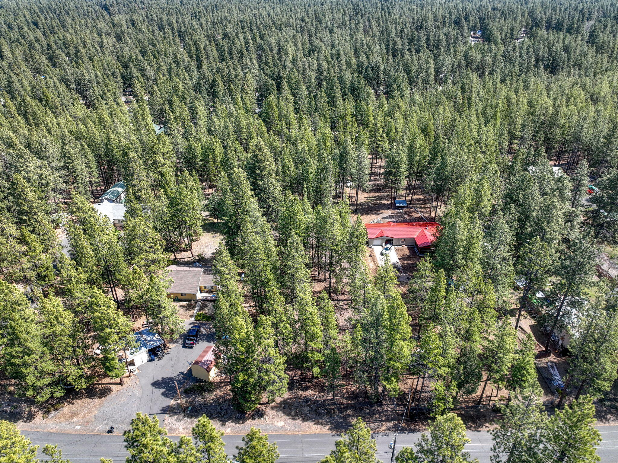 60130 Crater Road Bend, OR 97702 - Photo 6 of 12 1-web-or-mls-60130 Crater Road-1