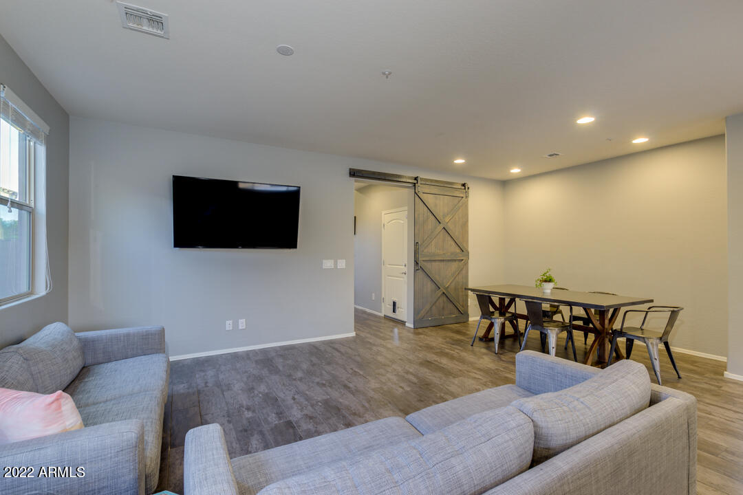 12772 West Burnside Trail Peoria, AZ 85383 - Photo 11 of 39 11-Burnside