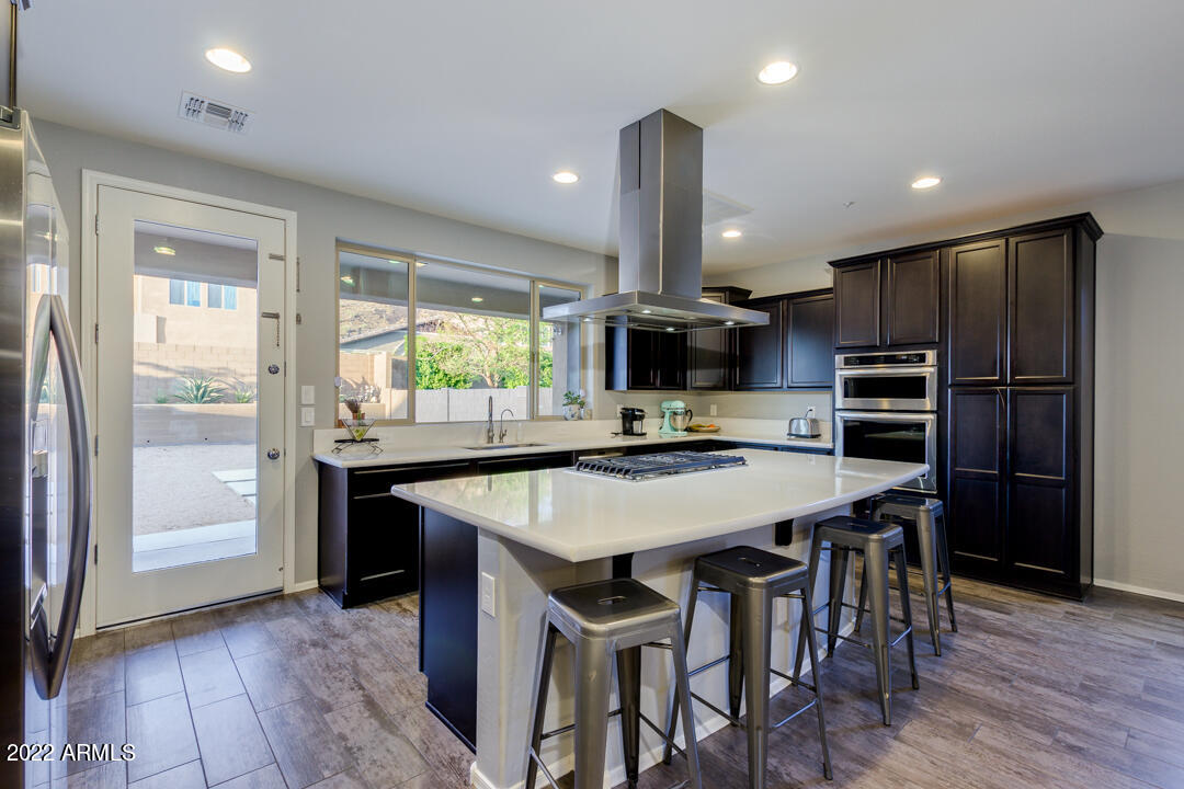 12772 West Burnside Trail Peoria, AZ 85383 - Photo 13 of 39 13-Burnside