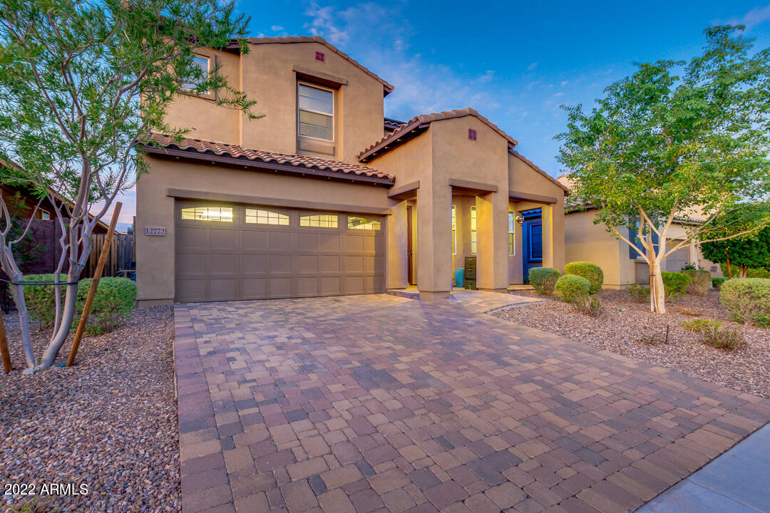 12772 West Burnside Trail Peoria, AZ 85383 - Photo 2 of 39 2