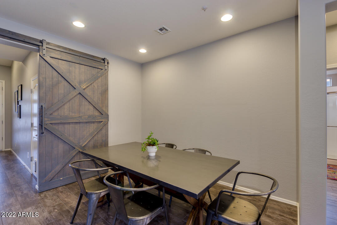 12772 West Burnside Trail Peoria, AZ 85383 - Photo 7 of 39 07-Burnside